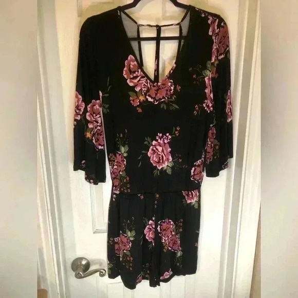 Floral VENUS Lascana romper size 36 - Picture 1 of 15